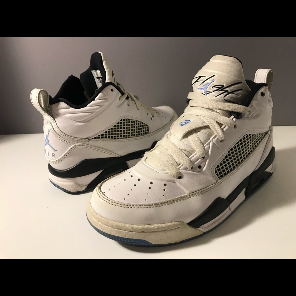 Nike Air Jordan Flight Shoes - Boys size 4.5